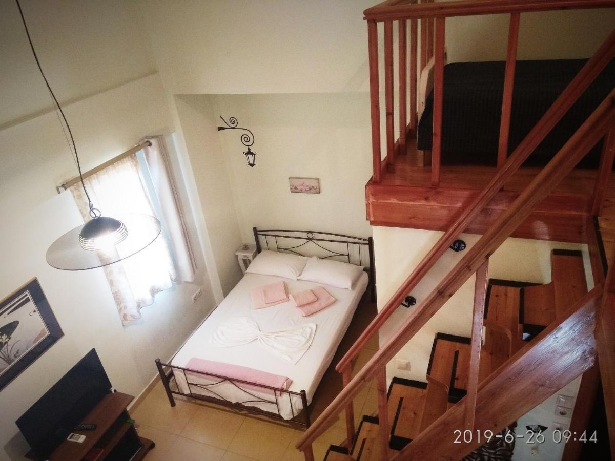 Deili Studio Loft Kalamata Exterior foto